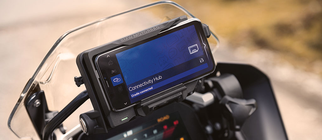  モトラッド 純正 クレードル Connected Ride Cradle BMW Motorrad ConnectedRide Cradle | BMW Motorrad