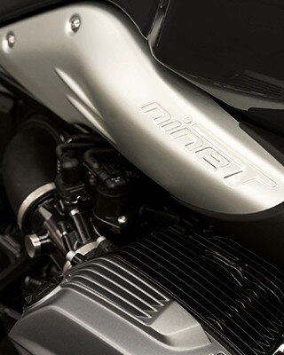 R nineT Pureのレタリング