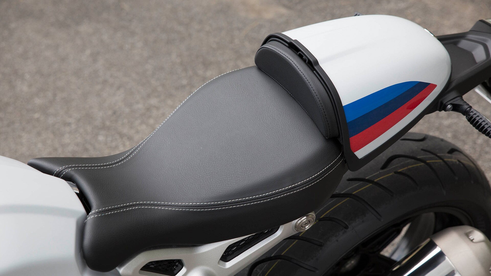 R nineT Racerのラインスタイル