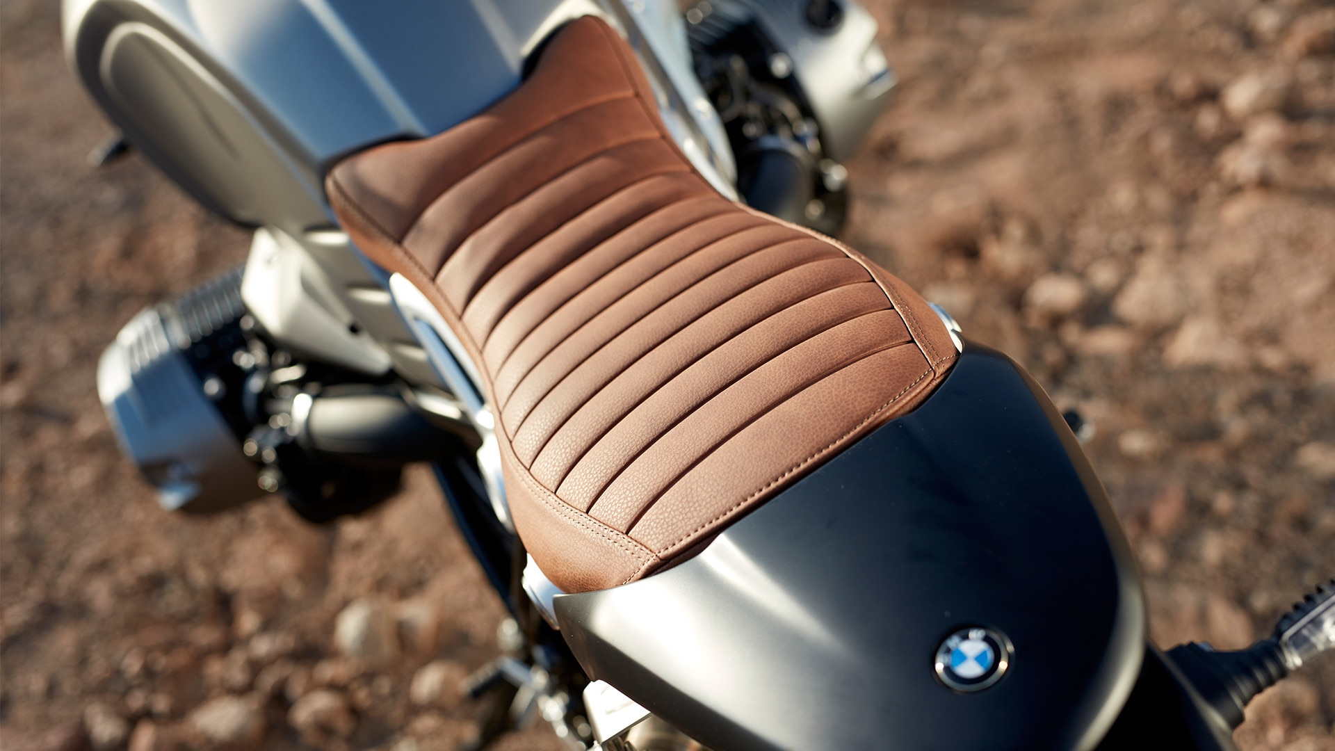R nineT Scramblerのシート