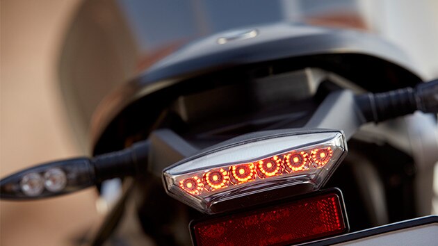 R nineT ScramblerのLEDテールライト