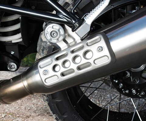 R nineT Urban G/Sのボルト留めのヒートシールド