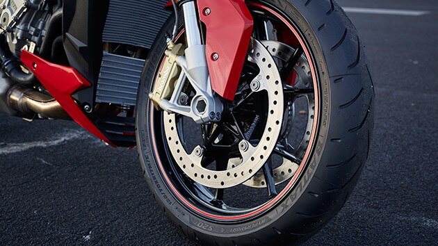 S 1000 Rの高性能ブレーキ