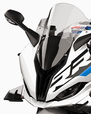 躍動的なフロントエンドとハイ・ウインドスクリーン