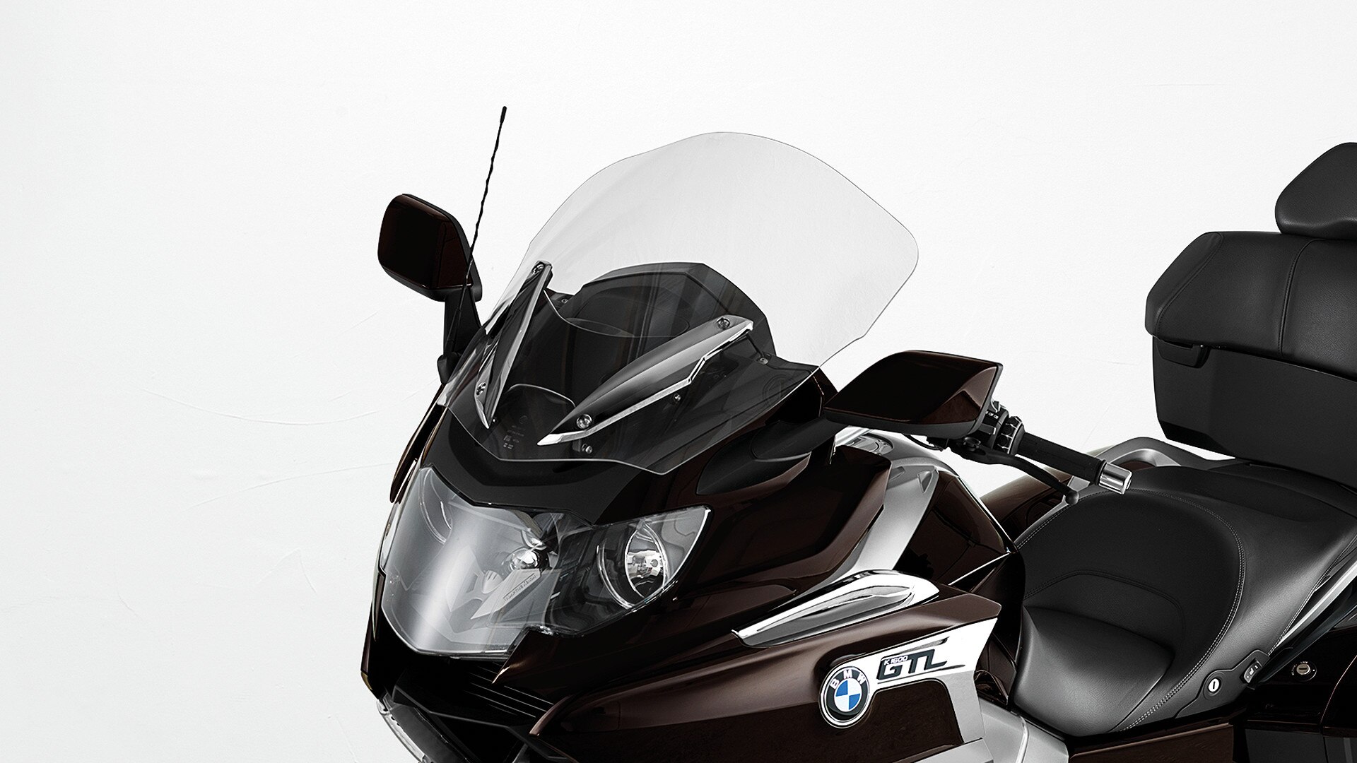 K 1600 GTLの電動調整式ウィンドシールド