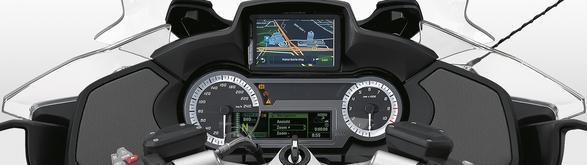 BMWのメーターで国内版ナビゲーションが利用可能に！ 「BMW
