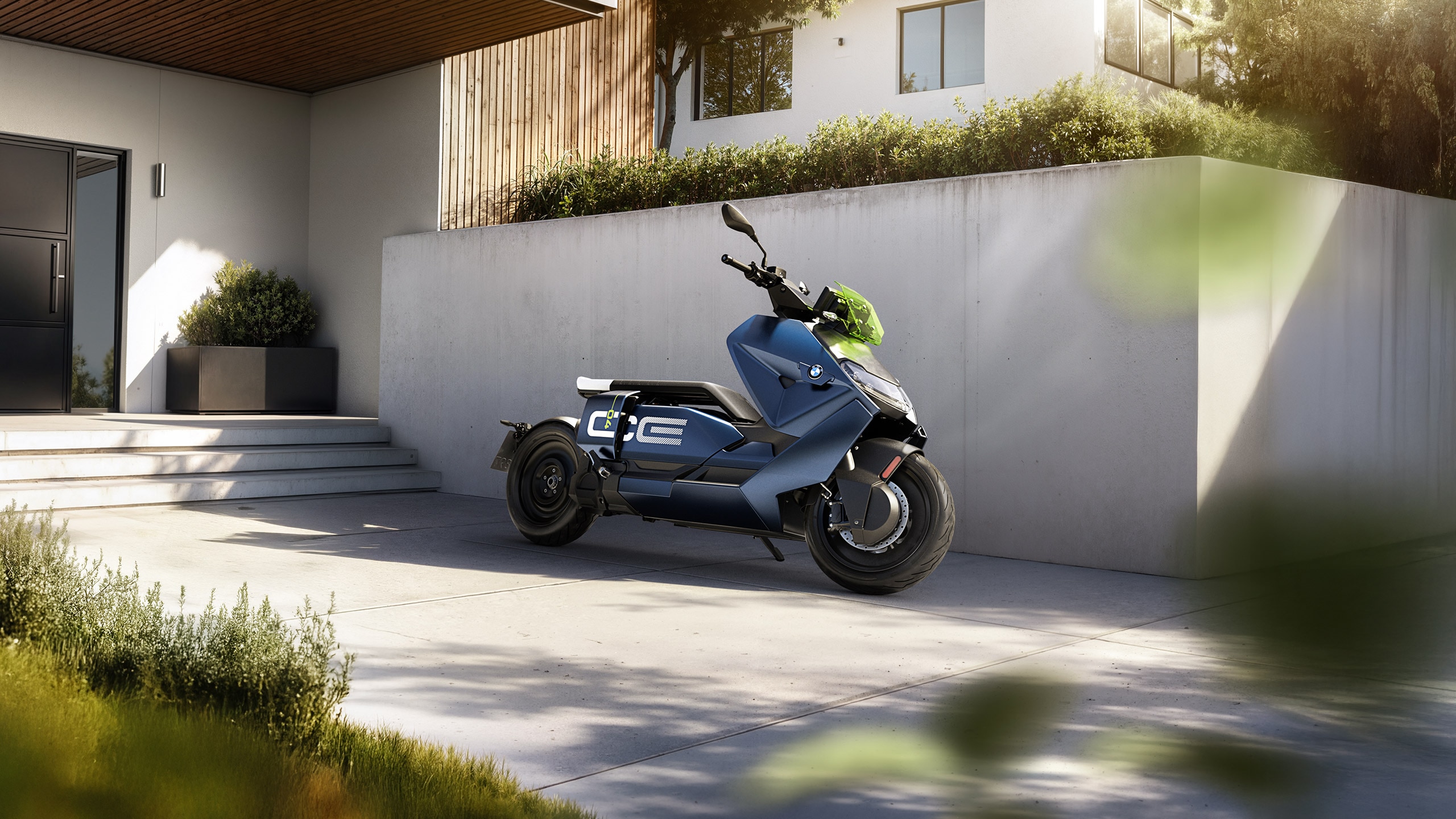 CE 04 | BMW Motorrad
