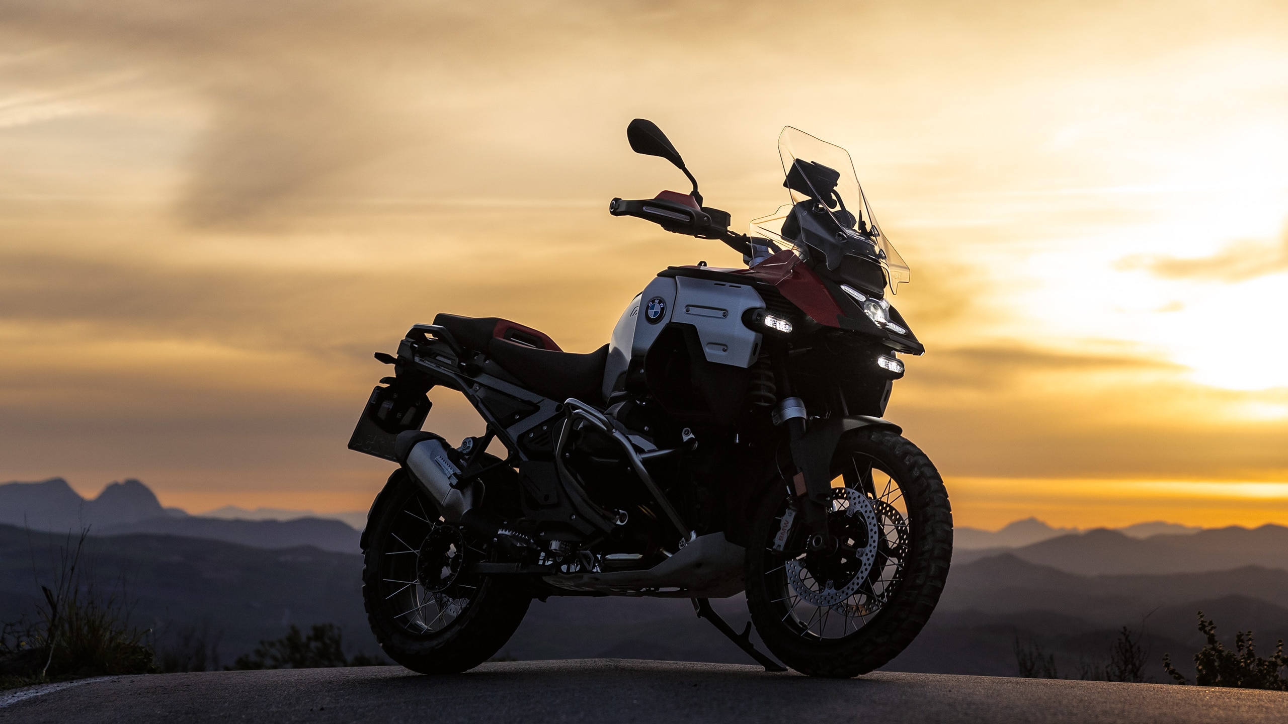 Heel Tread] [ヒールトレッド] BOXER 味わい深く 靴下 ダカール・ラリー BMWモトラッド GS バイク